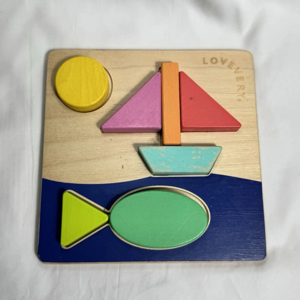 Lovevery Montessori Wooden Twist & Pivot Pattern Puzzle Toy Babies And Toddler